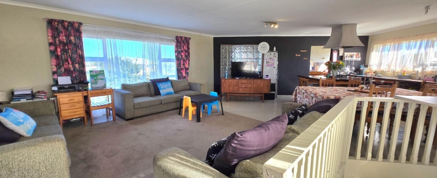 4 Bedroom Property for Sale in Franskraal Western Cape